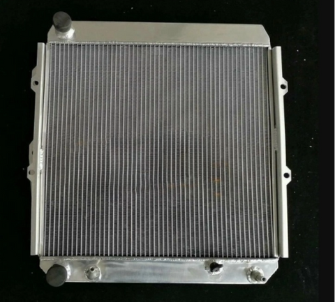 GPI Aluminum Radiator For  1990-1993 Toyota Land Cruiser LJ70/71/73/77/78 2LTE 2.4TD AT 1990 1991 1992 1993