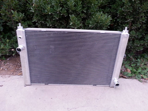 GPI Aluminum radiator for 1999-2004 
 LAND ROVER DISCOVERY II 2 V8 4.0 4.6  1999 2000 2001 2002 2003 2004